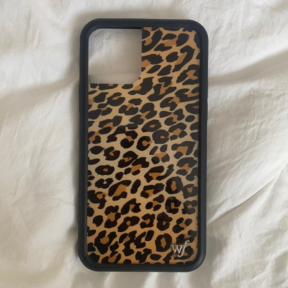 wildflower cheetah iphone 11 pro case